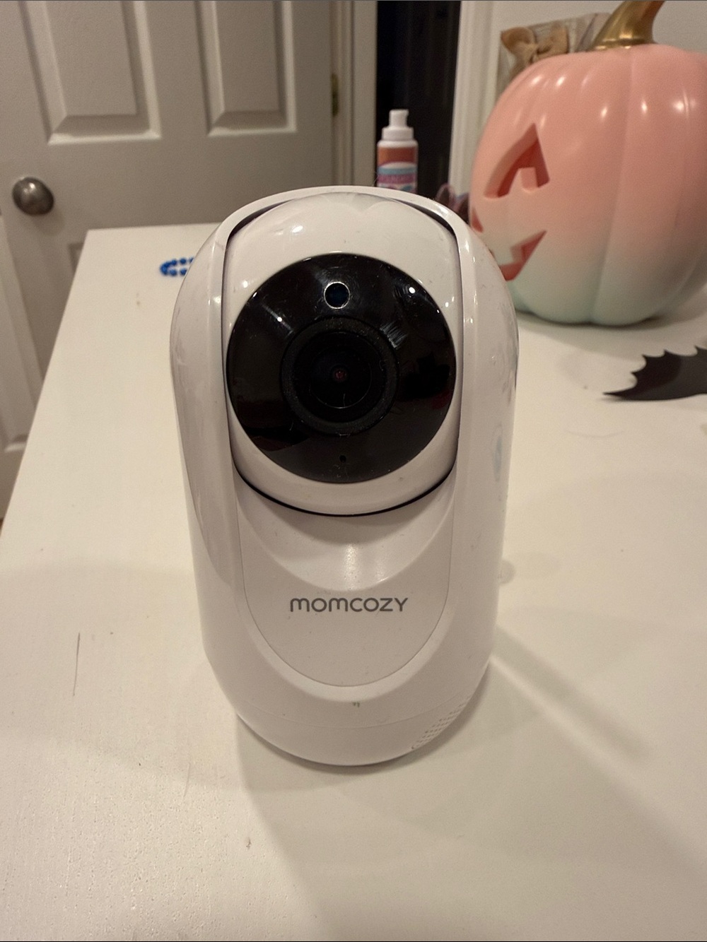 Momcozy White Smart Baby Monitor Camera